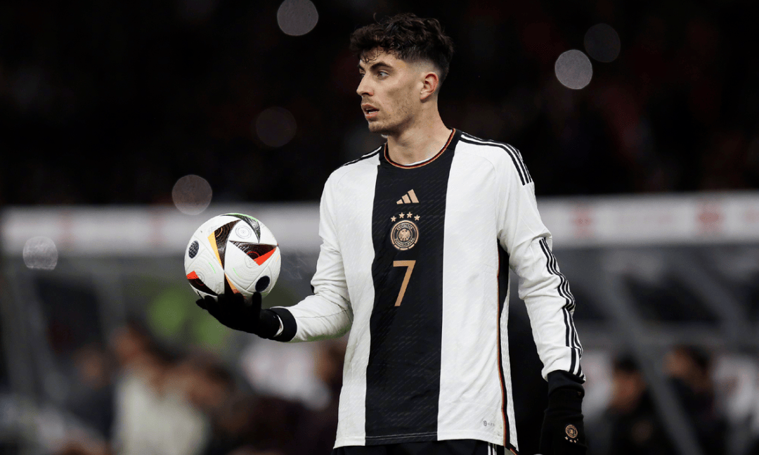 欧洲足球联盟再度开启激烈争霸，场面扣人心弦(再度重相逢歌曲)